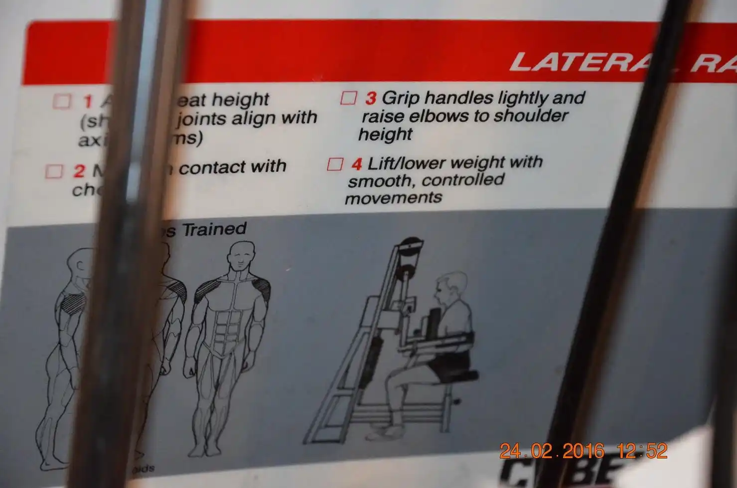 TRICEPS-GYM Wyszków - Strefa siłowa z maszynami